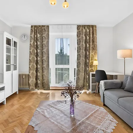 Apartmán Sunny For 4 - Balcony & Workspace *